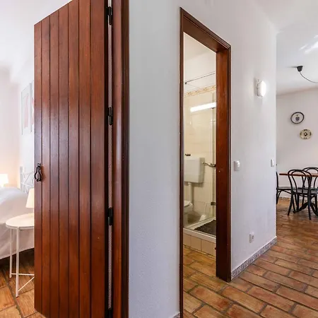 Casa Conchas V4, Da Coelha Villa